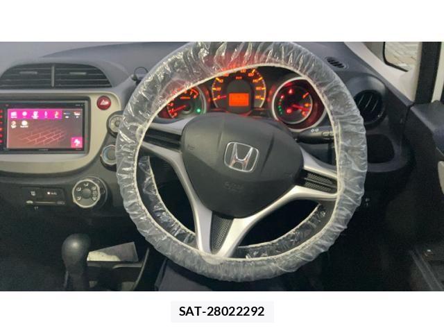 Honda FIT 2011-05 8561905-8