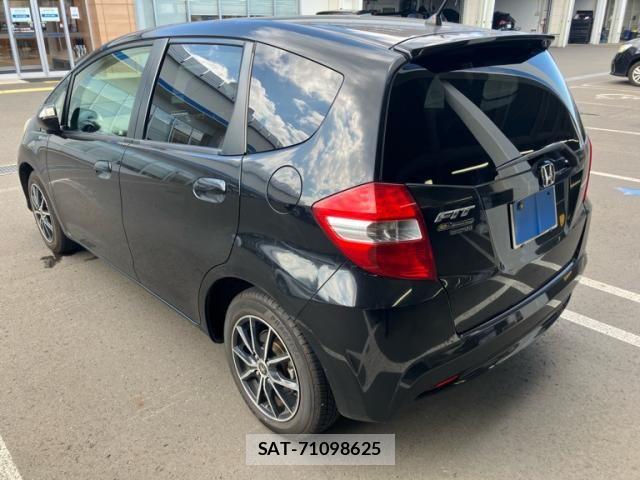 Honda FIT 2012-03 8561909-9