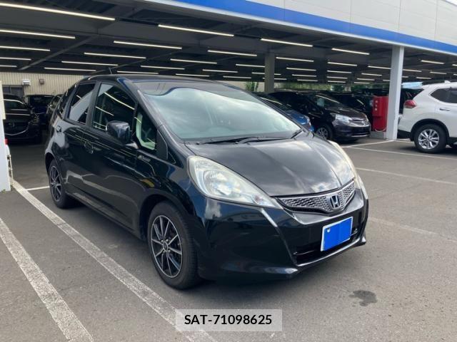 Honda FIT 2012-03 8561909-1