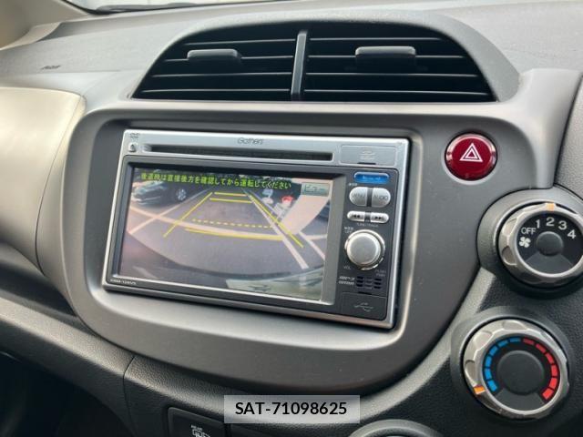 Honda FIT 2012-03 8561909-22