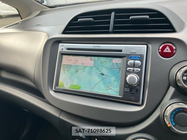 Honda FIT 2012-03 8561909-23