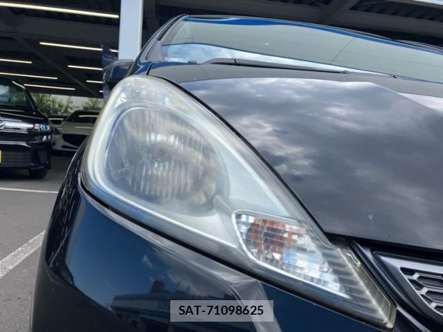 Honda FIT 2012-03 8561909-2