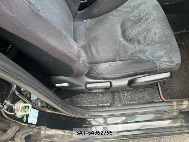Honda FIT 2010-04 8561907-12