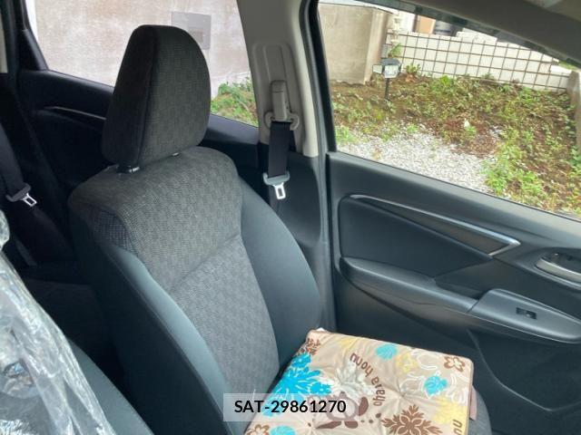 Honda FIT 2015-10 8561898-11
