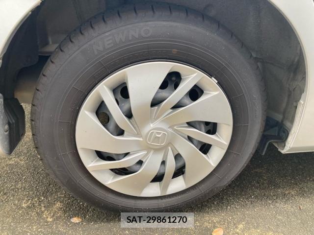 Honda FIT 2015-10 8561898-7