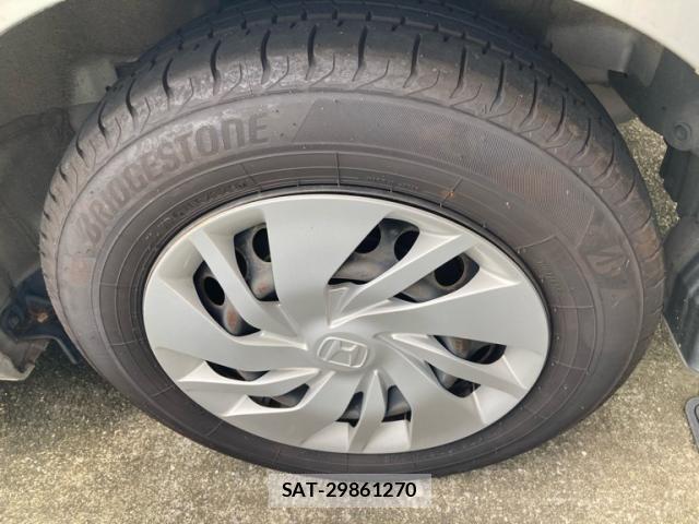 Honda FIT 2015-10 8561898-8