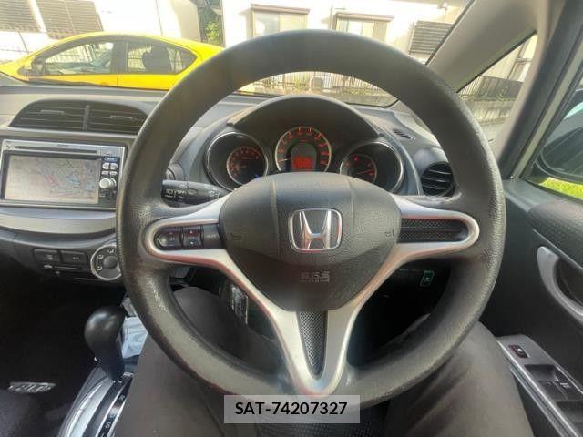 Honda FIT 2011-10 8561899-4