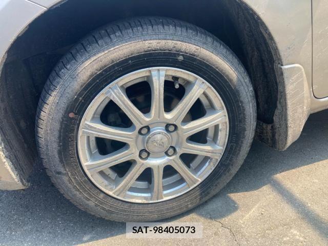 Honda FIT 2009-09 8561908-5