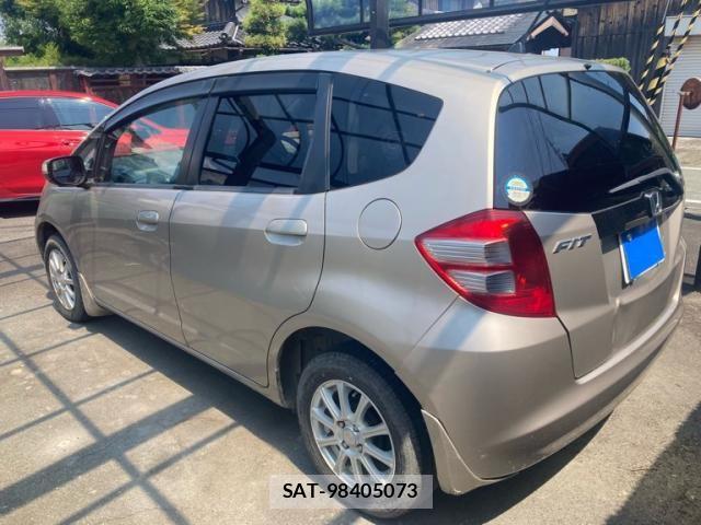 Honda FIT 2009-09 8561908-7