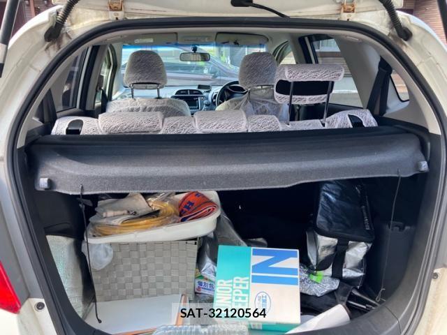 Honda FIT 2012-09 8561902-9