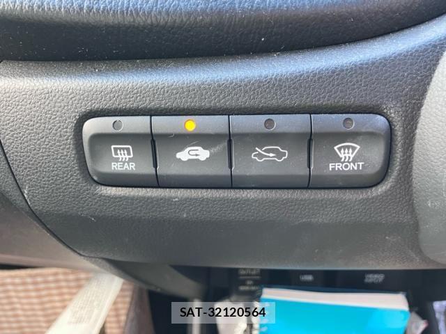 Honda FIT 2012-09 8561902-19