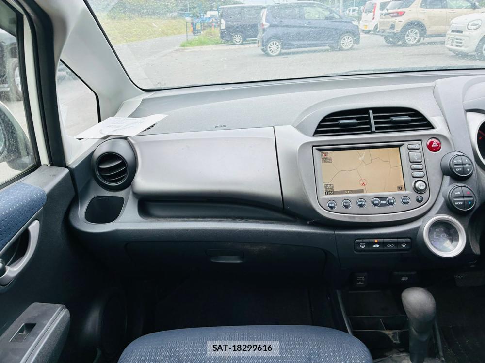 Honda FIT 2008-10 8351500-16