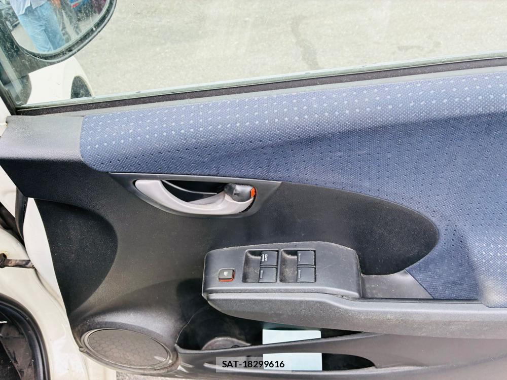 Honda FIT 2008-10 8351500-20