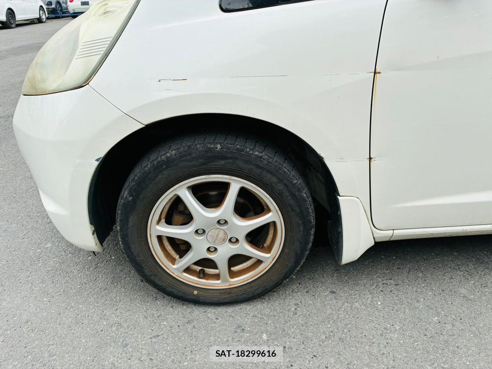 Honda FIT 2008-10 8351500-28