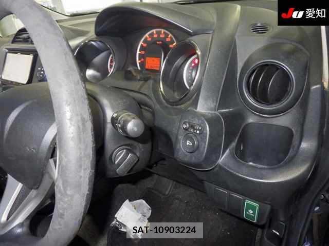 Honda FIT 2013-09 8590888-5