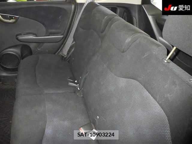 Honda FIT 2013-09 8590888-7