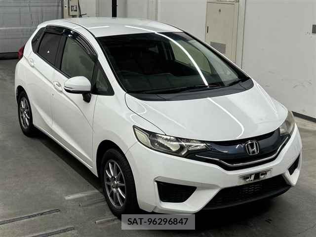Honda FIT 2015-11 8564399-0