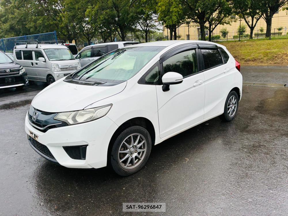 Honda FIT 2015-11 8564399-0