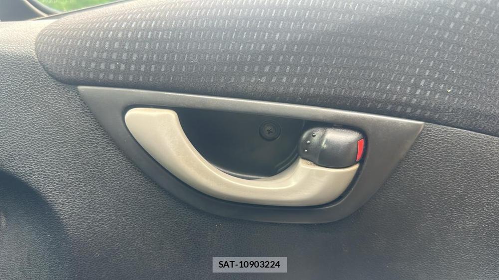 Honda FIT 2013-09 8590888-17