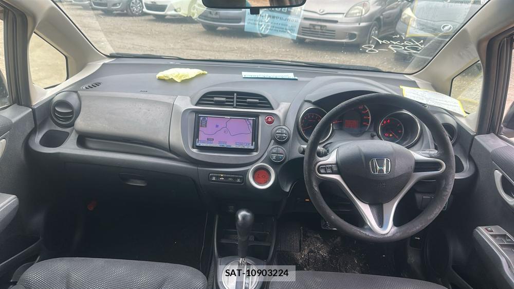 Honda FIT 2013-09 8590888-19