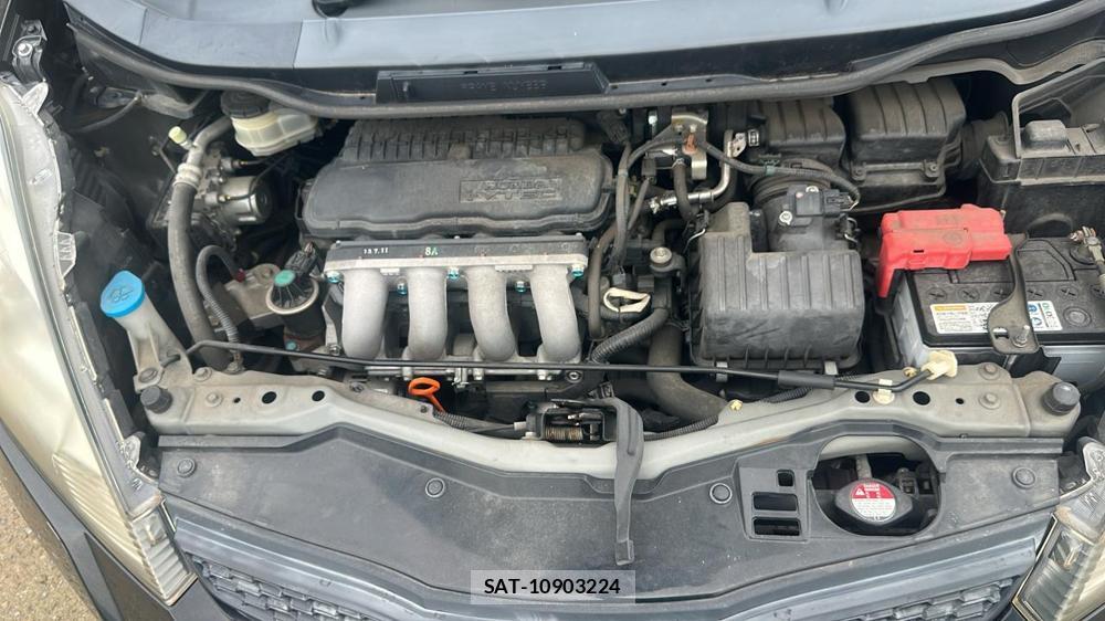 Honda FIT 2013-09 8590888-32