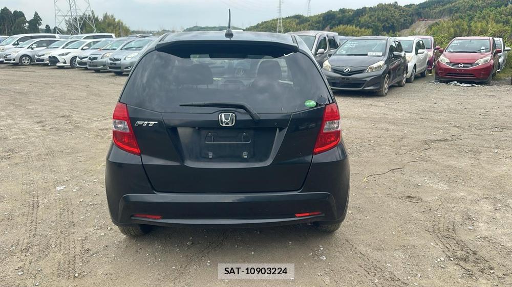 Honda FIT 2013-09 8590888-3