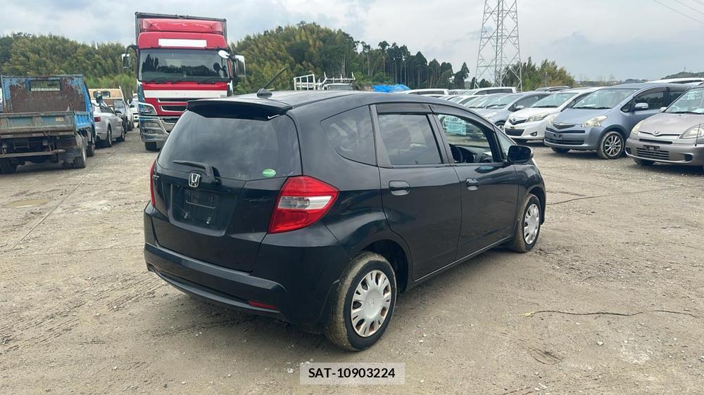 Honda FIT 2013-09 8590888-4