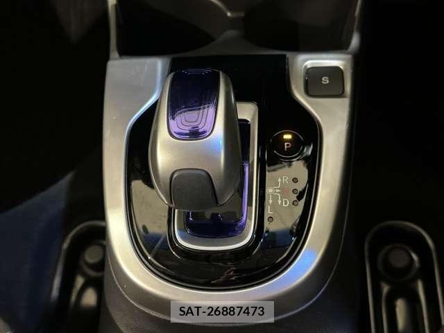 Honda FIT 2016-01 8626758-28