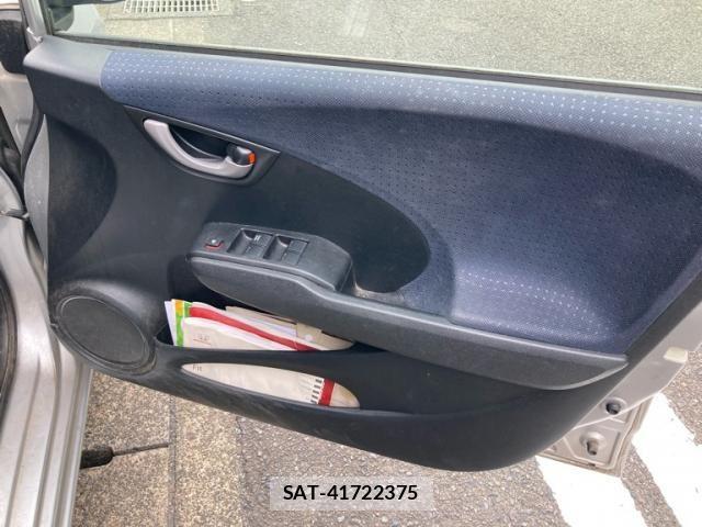 Honda FIT 2009-09 8626781-14