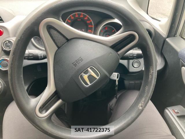Honda FIT 2009-09 8626781-17