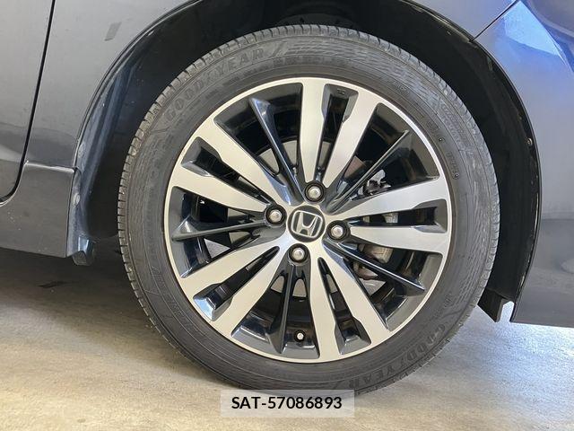 Honda FIT 2018-07 8626759-26