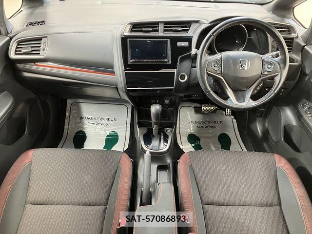 Honda FIT 2018-07 8626759-27
