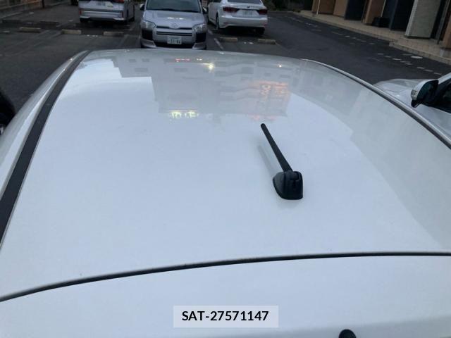 Honda FIT 2013-06 8626766-9
