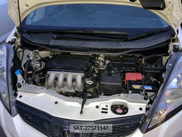 Honda FIT 2013-06 8626766-22