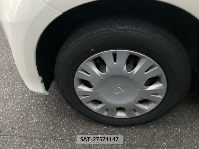 Honda FIT 2013-06 8626766-5