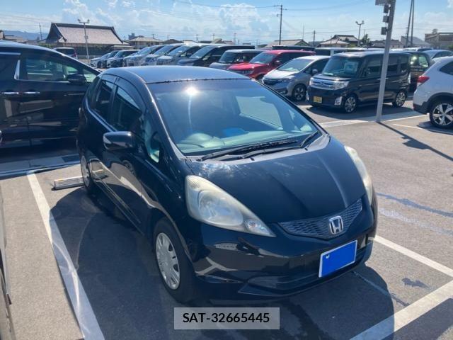 Honda FIT 2010-01 8626779-1