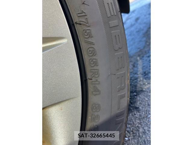 Honda FIT 2010-01 8626779-3