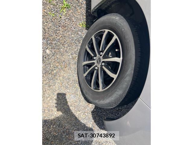Honda FIT 2013-11 8626767-9