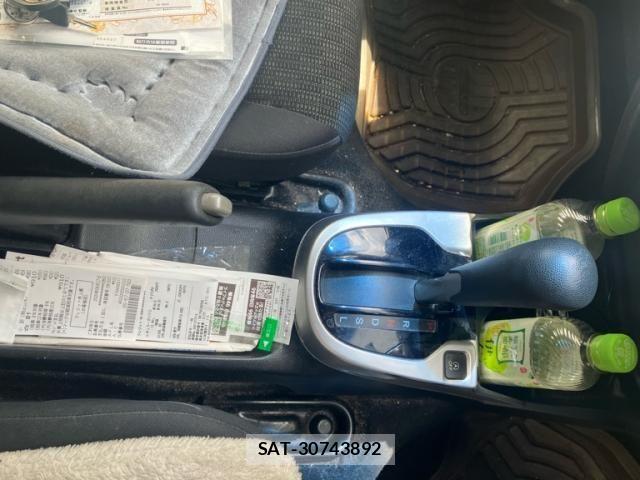 Honda FIT 2013-11 8626767-15