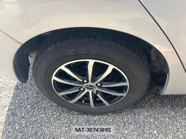 Honda FIT 2013-11 8626767-5