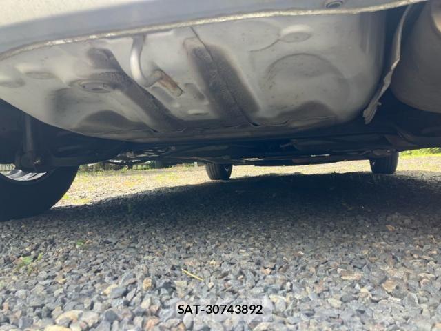 Honda FIT 2013-11 8626767-6
