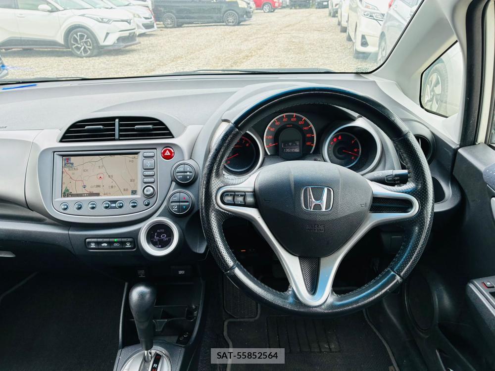 Honda FIT 2010-06 8596510-13