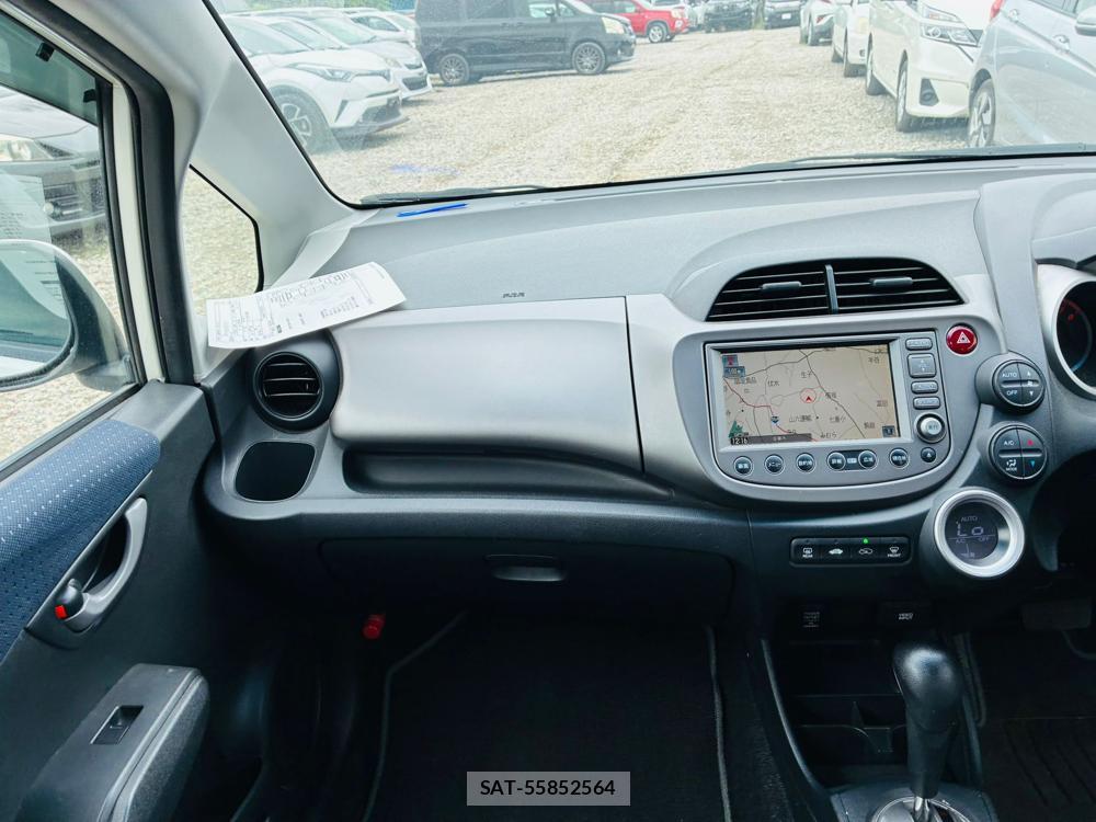 Honda FIT 2010-06 8596510-17