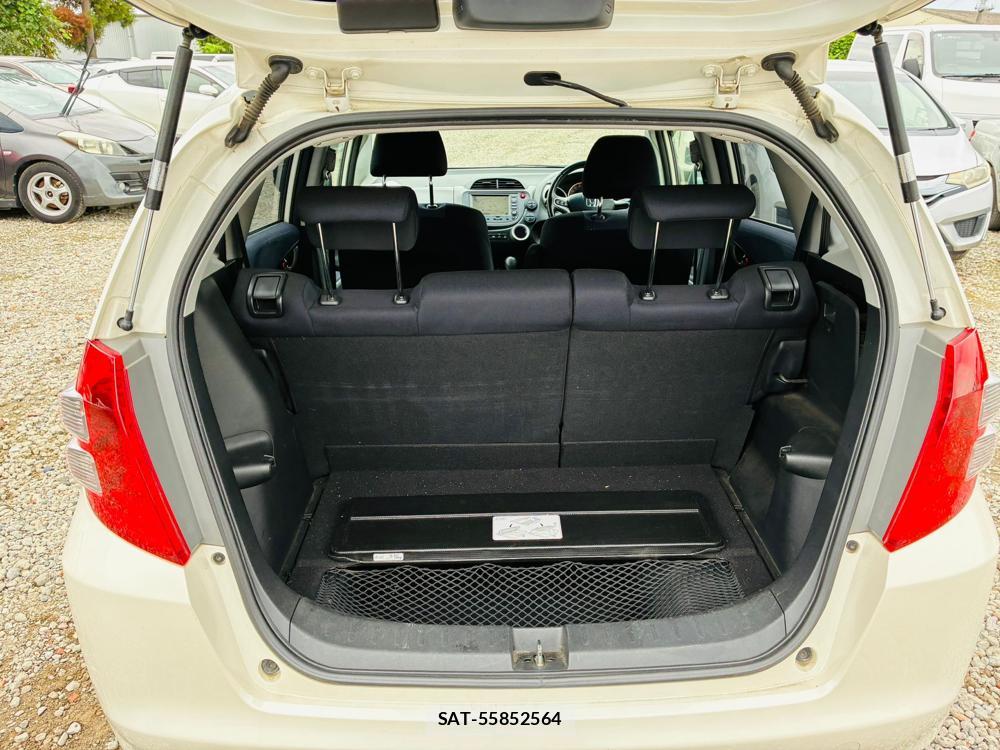 Honda FIT 2010-06 8596510-25