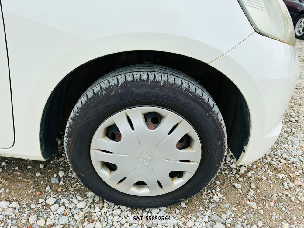 Honda FIT 2010-06 8596510-28