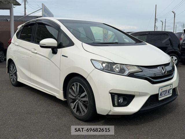 Honda FIT 2014-10 8659066-15
