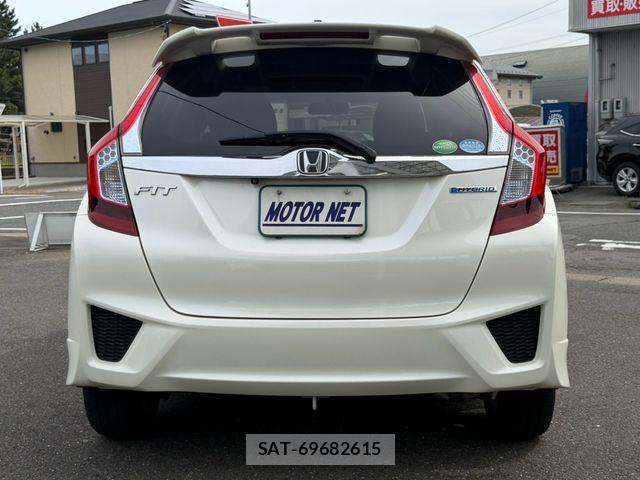 Honda FIT 2014-10 8659066-17