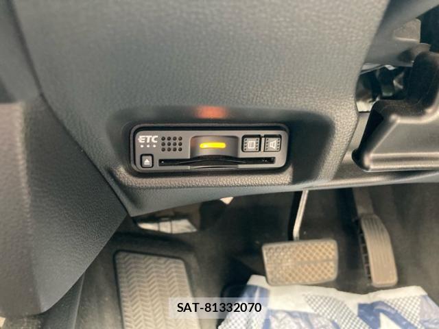 Honda FIT 2018-05 8659063-24