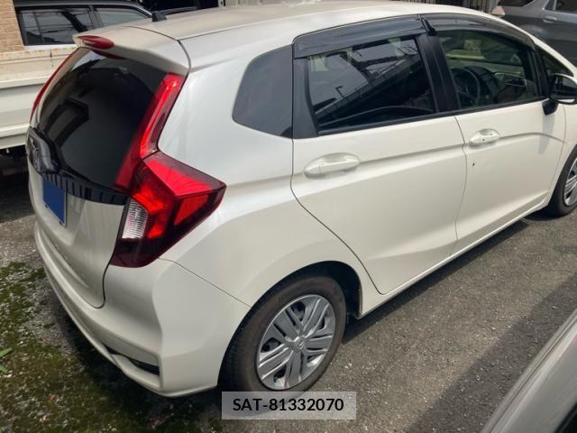 Honda FIT 2018-05 8659063-4