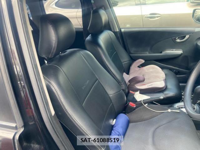 Honda FIT 2012-03 8659083-7